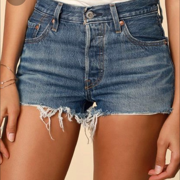 Levi's Denim - 🦋LEVI 503 JEAN CUT OFF SHORTS🦋